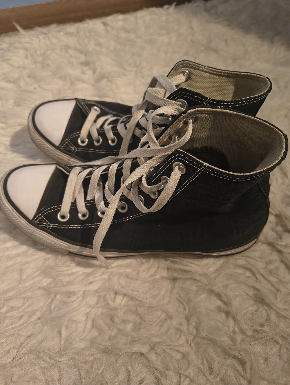 Converse Chuck Taylor All Star High Top Sneakers